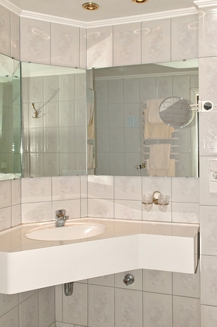 Imagen de la habitación del Burghotel Stammhaus. Foto 15
