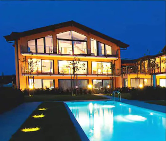 Imagen de la piscina del Burgunderhof Hotel - Adults Only. Foto 20