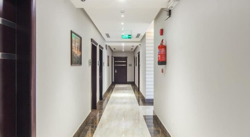 Imagen de los interiores del Burj Alhayah Hotel Suites Alfalah. Foto 16
