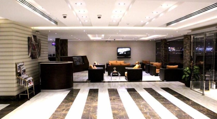 Imagen de los interiores del Burj Alhayah Hotel Suites Alfalah. Foto 19