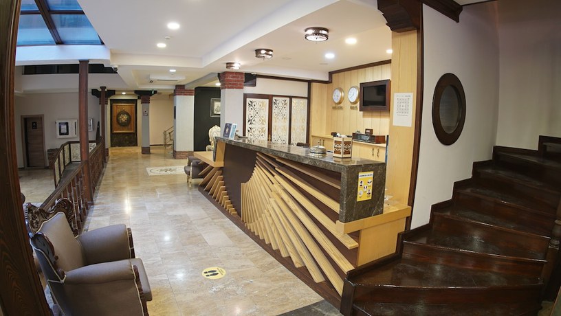 Imagen de los interiores del Bursa Grand Family Hotel and Spa. Foto 20