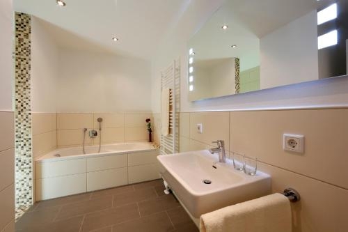 Imagen de la habitación del Business Suiten. Foto 9