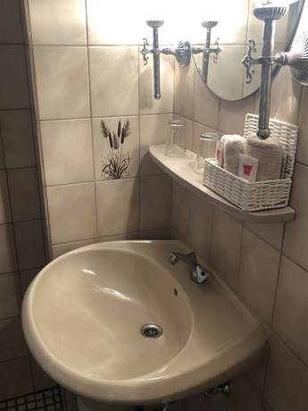 Imagen de la habitación del B&uuml;rgerhotel. Foto 11