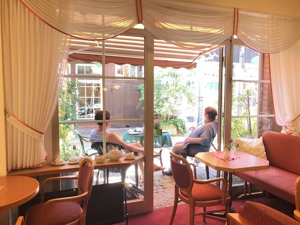 Imagen del bar/restaurante del B&uuml;rgerhotel. Foto 2