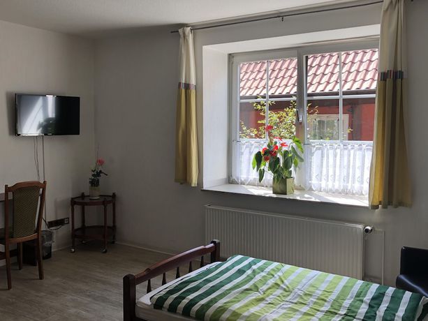 Imagen de la habitación del B&uuml;rgerhotel. Foto 18