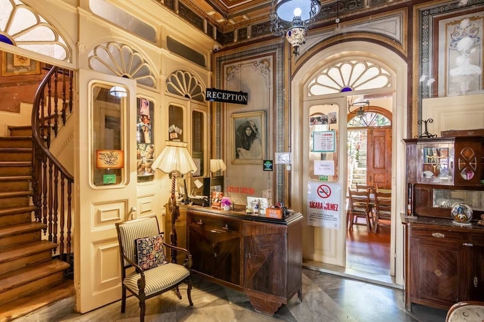 Imagen de los interiores del B&uuml;y&uuml;kada Anastasia Meziki History Mansion. Foto 14