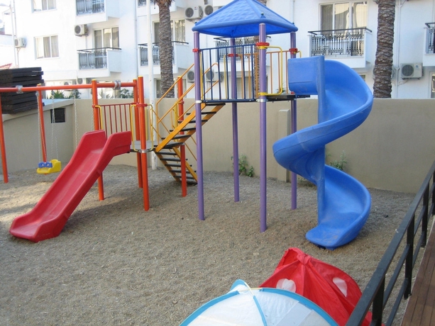 Imagen de los exteriores del Buyuk Berk Otel. Foto 11