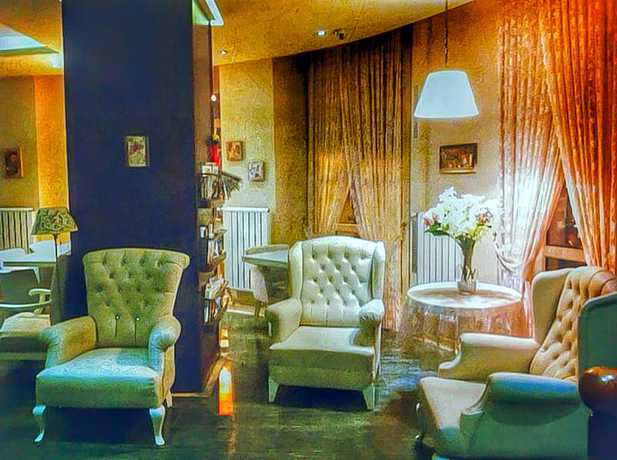 Imagen de los interiores del Buyukada Princess Hotel. Foto 19