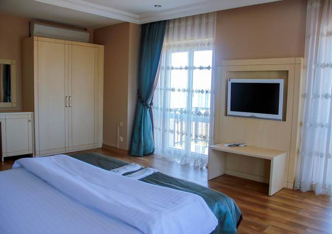 Imagen de la habitación del Buyukada Princess Hotel. Foto 5