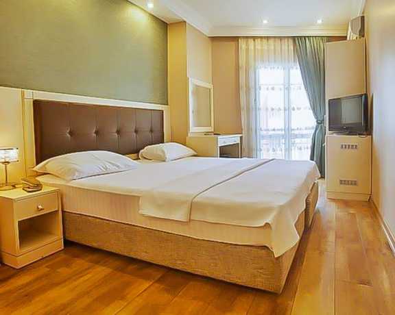 Imagen de la habitación del Buyukada Princess Hotel. Foto 12