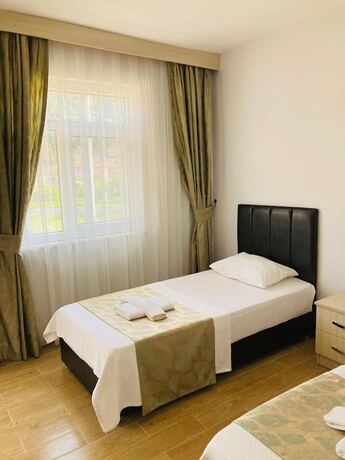 Imagen general del Bybassios Hotel. Foto 4