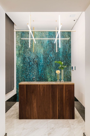 Imagen de los interiores del Byssus Suites. Foto 16