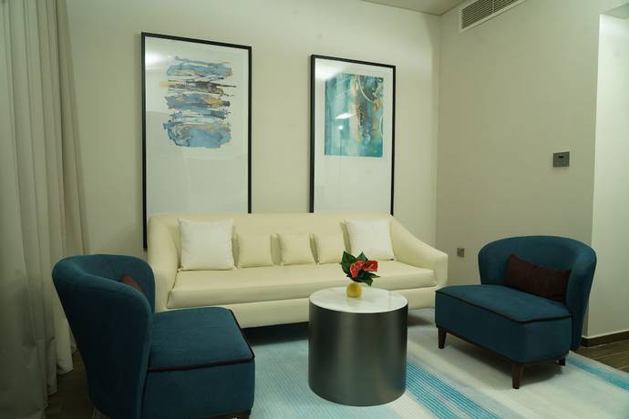 Imagen de la habitación del C - Hotel and Suites Doha. Foto 2