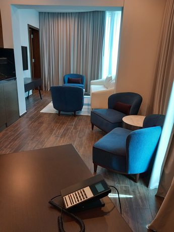 Imagen de la habitación del C - Hotel and Suites Doha. Foto 4