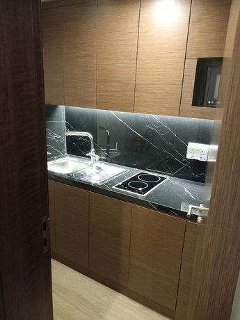 Imagen de la habitación del C - Hotel and Suites Doha. Foto 9