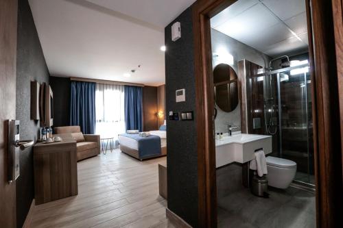 Imagen de la habitación del CABA HOTEL &SPA. Foto 3