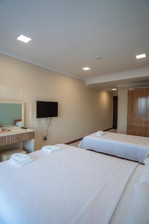 Imagen de la habitación del CANPOLAT Hotel. Foto 7