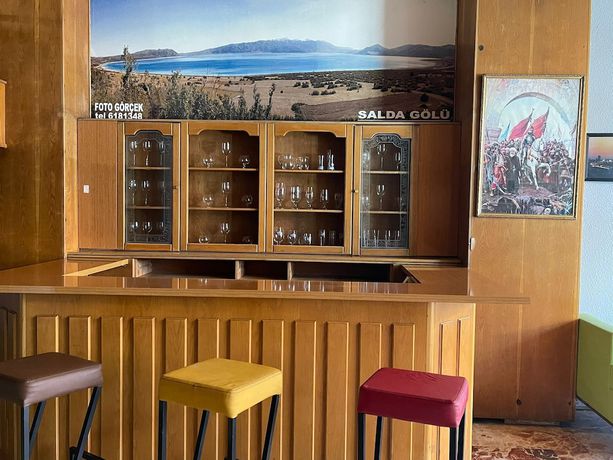 Imagen de los interiores del CANTAŞ OTEL. Foto 18