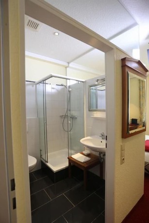 Imagen de la habitación del CAREA Schlosshotel Domäne Walberberg. Foto 4