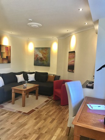 Imagen de la habitación del CAREA Schlosshotel Domäne Walberberg. Foto 11