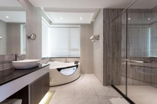 Imagen general del CASTLEBAYVIEW RESORT & Spa. Foto 6