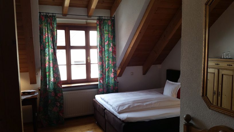 Imagen de la habitación del CB Hotel Becker. Foto 10