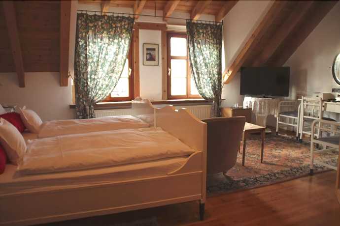 Imagen de la habitación del CB Hotel Becker. Foto 14