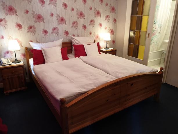 Imagen de la habitación del CB Hotel Becker. Foto 17