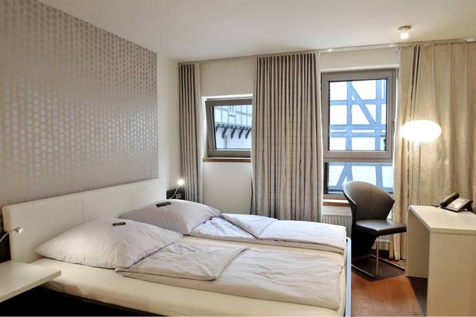 Imagen de la habitación del CENTRINUM Altstadt-Hotel. Foto 19