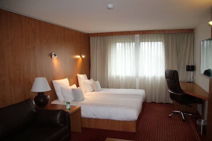 Imagen de la habitación del CERISE Bordeaux M&eacute;rignac A&eacute;roport. Foto 6