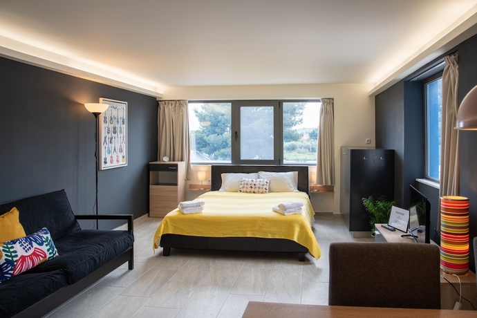 Imagen de la habitación del CHROMA Lodge Pikermi. Foto 4