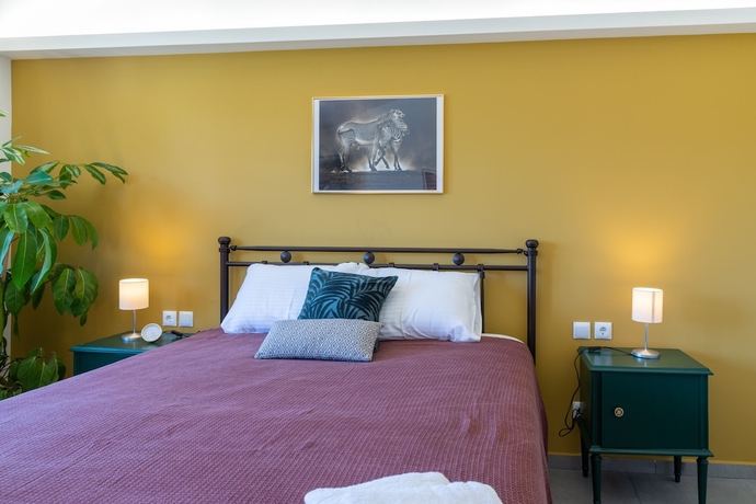 Imagen de la habitación del CHROMA Lodge Pikermi. Foto 11