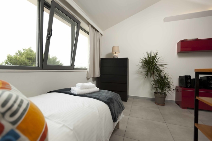 Imagen de la habitación del CHROMA Lodge Pikermi. Foto 13