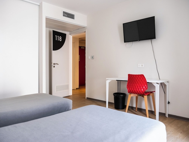 Imagen de la habitación del CIS Lamourelle. Foto 5
