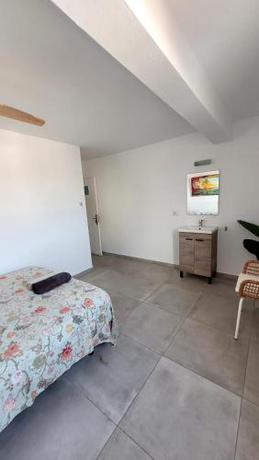 Imagen de la habitación del CISNE Hostal by Nest. Foto 17