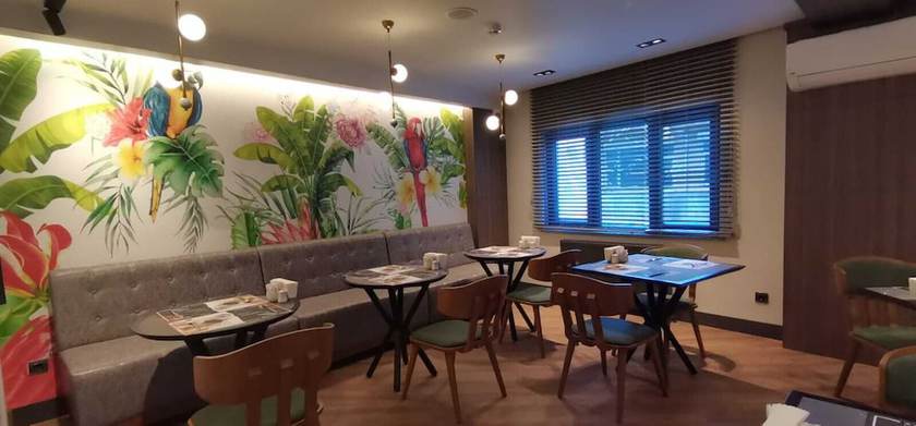 Imagen del bar/restaurante del CITY ASYA HOTEL. Foto 9