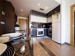 Imagen de los interiores del CSSuites Castell&oacute;n. Foto 6