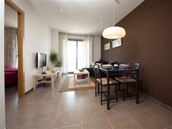Imagen de los interiores del CSSuites Castell&oacute;n. Foto 7