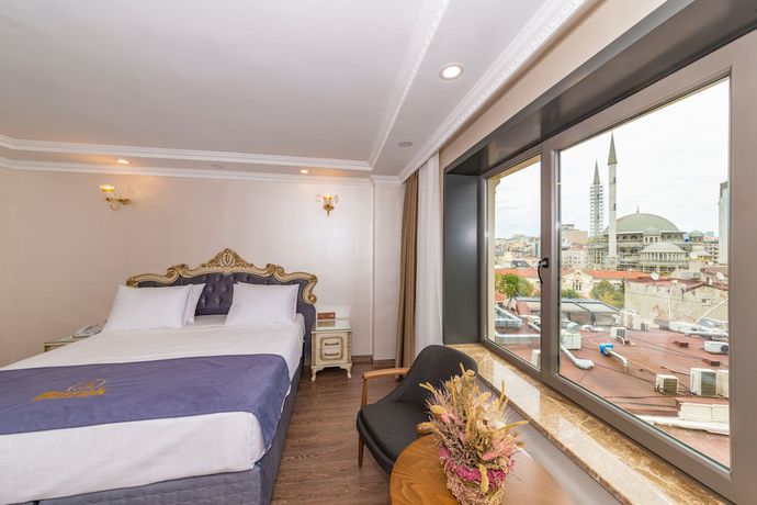 Imagen de la habitación del CZN Burak Hotel. Foto 7