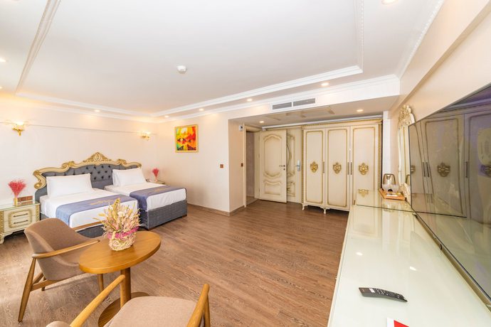 Imagen de la habitación del CZN Burak Hotel. Foto 12