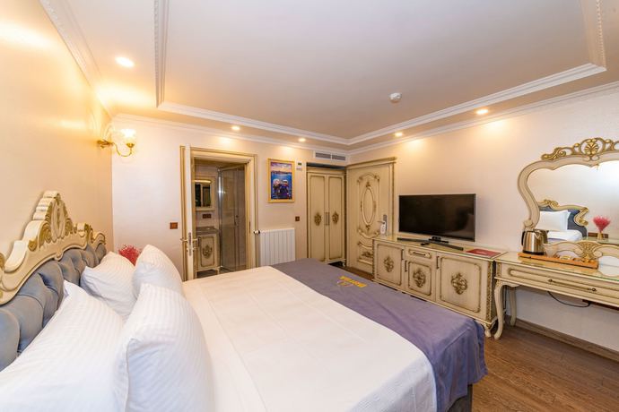 Imagen de la habitación del CZN Burak Hotel. Foto 16