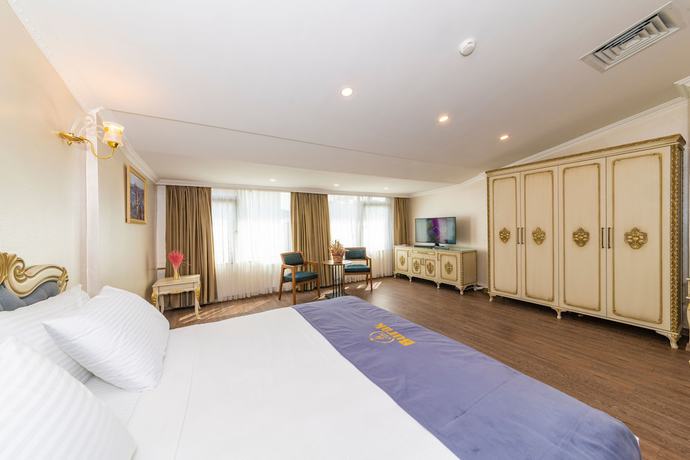 Imagen de la habitación del CZN Burak Hotel. Foto 17