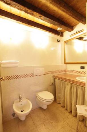 Imagen de la habitación del Ca' San Giorgio. Foto 13