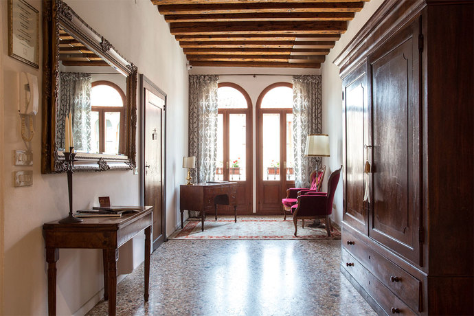 Imagen de los interiores del Ca' Santo Spirito. Foto 15