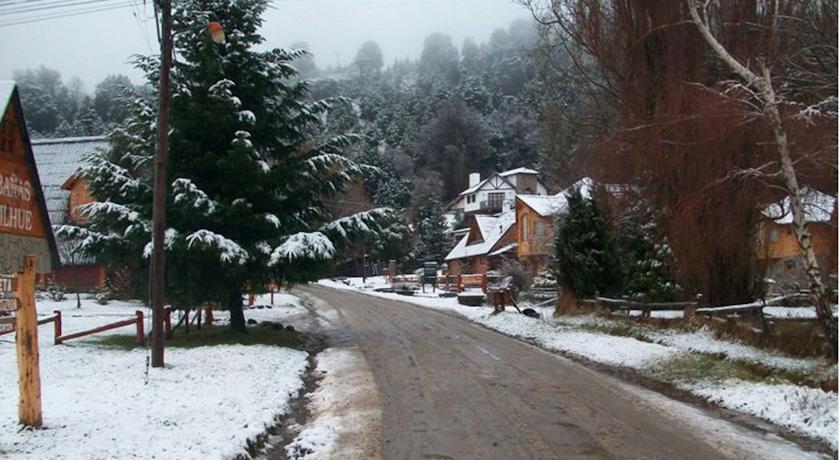 Imagen de los exteriores del Caba&ntilde;as Antilhue. Foto 8