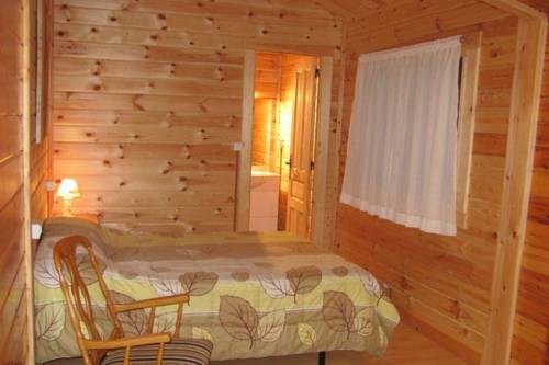 Imagen de la habitación del Cabañas De Cabárceno. Foto 8