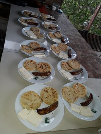 Imagen del bar/restaurante del Cabañas Ecoturisticas Y Club Gaira Tayrona. Foto 25