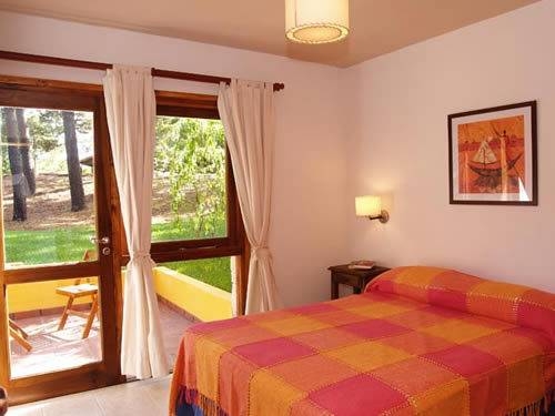 Imagen general del Caba&ntilde;as Entreverdes. Foto 16