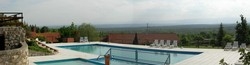 Imagen de la piscina del Caba&ntilde;as Green House, VILLA GENERAL BELGRANO. Foto 5