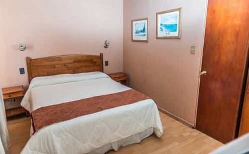 Imagen de la habitación del Caba&ntilde;as Serena Suite Costa. Foto 1